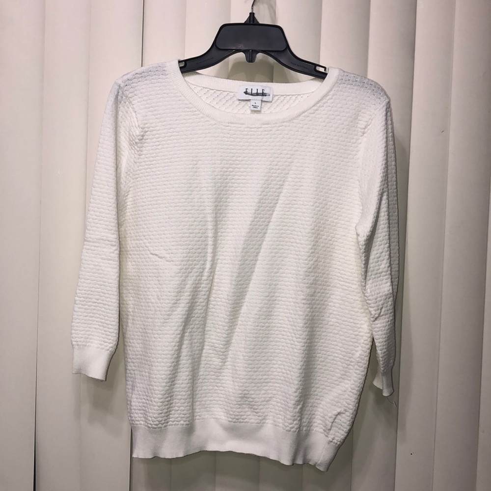 Half sleeve sweater